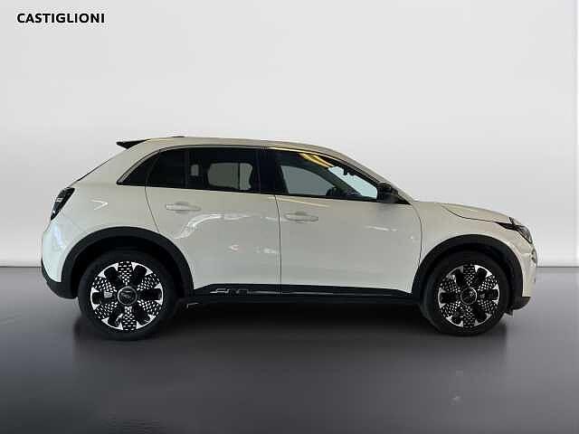 Fiat 600 IV 2023 600 1.2 hybrid La Prima 110cv auto