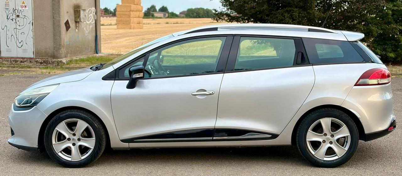 Renault Clio Sporter 1.2 75CV Live