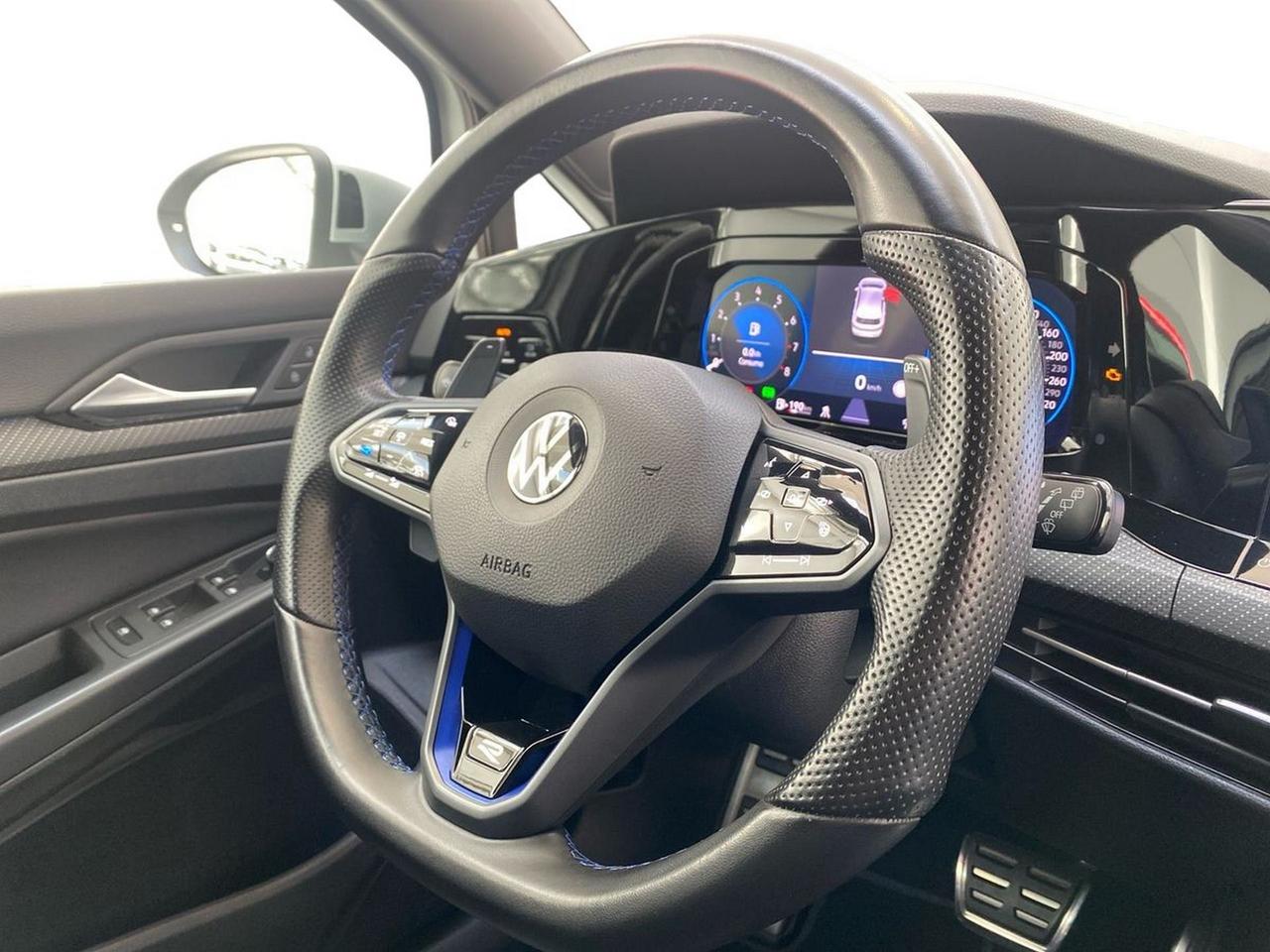 VOLKSWAGEN Golf VIII 2020 - Golf 2.0 tsi R 4motion 320cv dsg