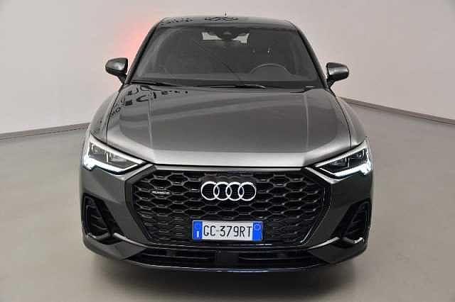 Audi Q3 Q3 SPB 40 TFSI quattro S tronic S line edition