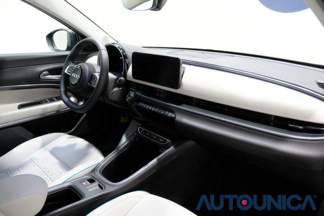 FIAT 600 HYBRID 100 CV DCT MHEV LA PRIMA NEOPATENTATI