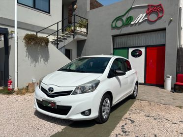 Toyota Yaris 1.0 Lounge 69 CV