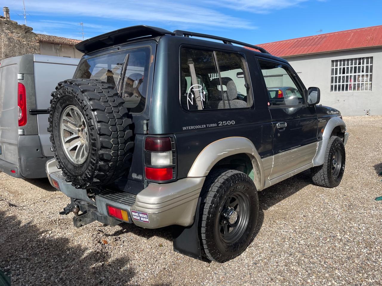 Mitsubishi Pajero 2.5 TDI Metal-top S. Select GLS