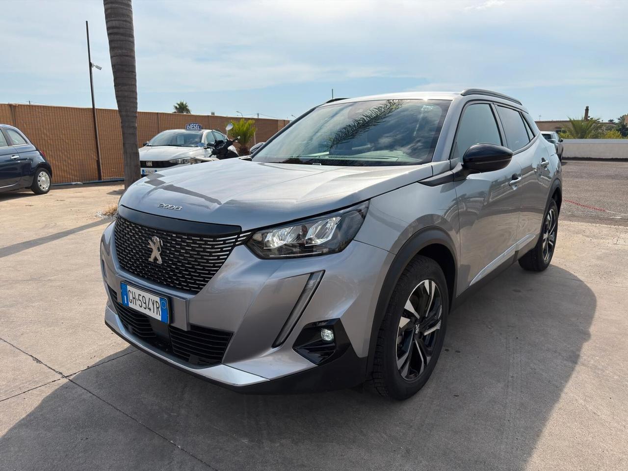 Peugeot 2008 1.5 Hdi 130cv EAT8 Allure 2022 Automatica