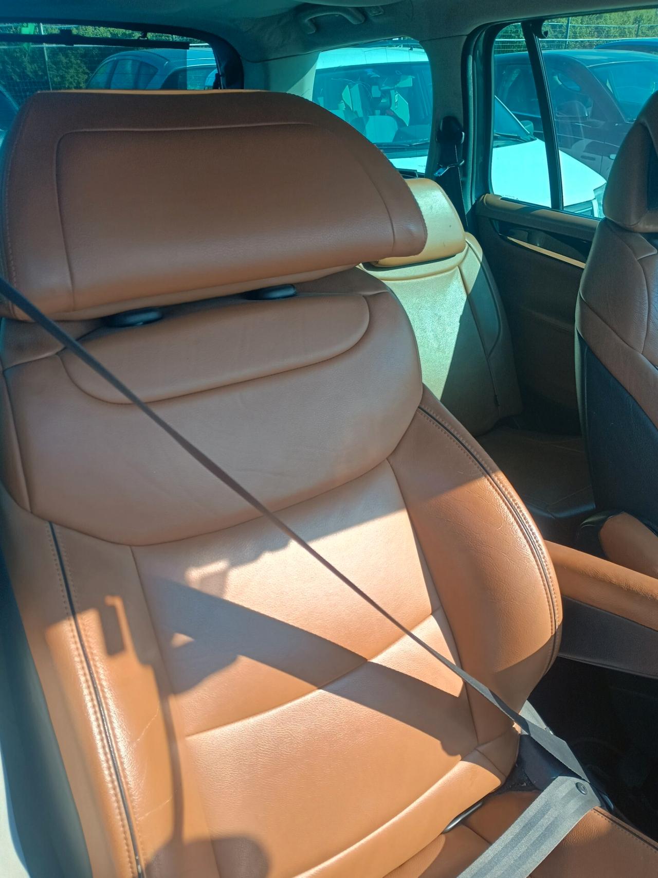 Citroen C4 Grand Picasso 2.0 HDi 138 FAP CMP6 Exclusive