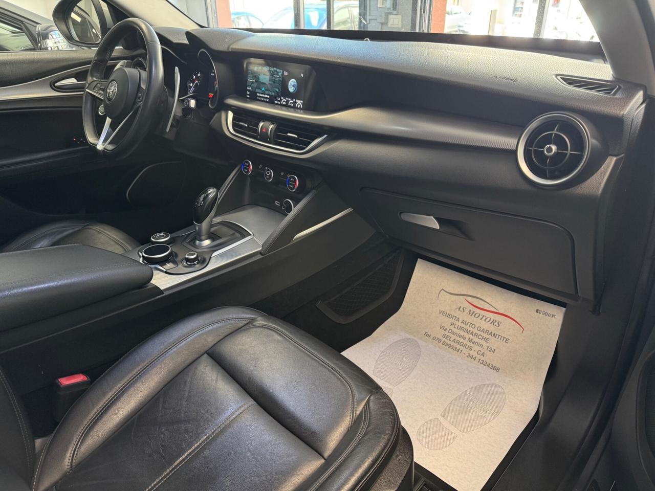 Alfa Romeo Stelvio 2.2 Q4 210 CV Gancio Traino