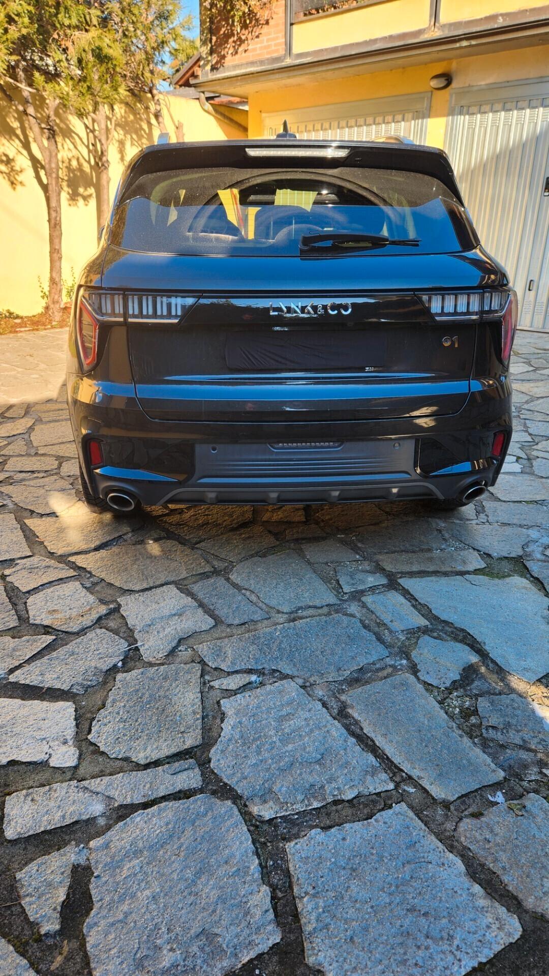 Lynk&co 01 PHEV