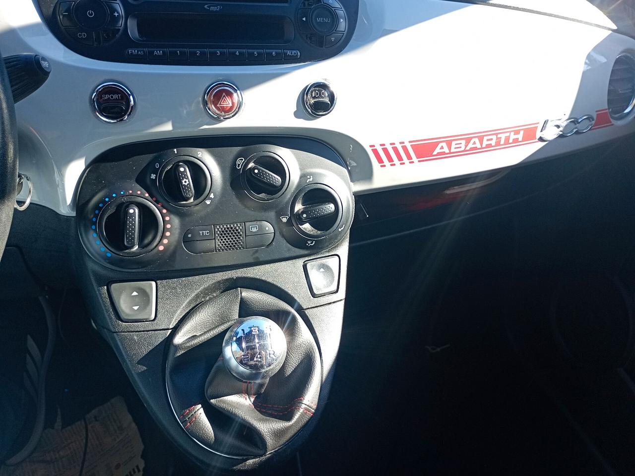 Abarth 500 1.4 Turbo T-Jet MTA Custom