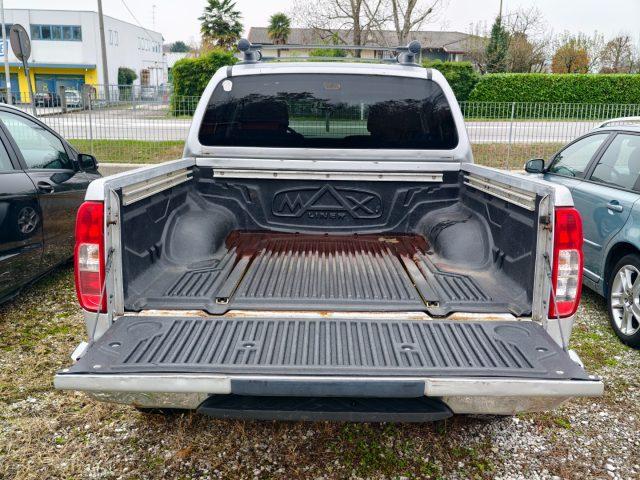 NISSAN Navara 2.5 dCi doublecab X COMMERCIANTI