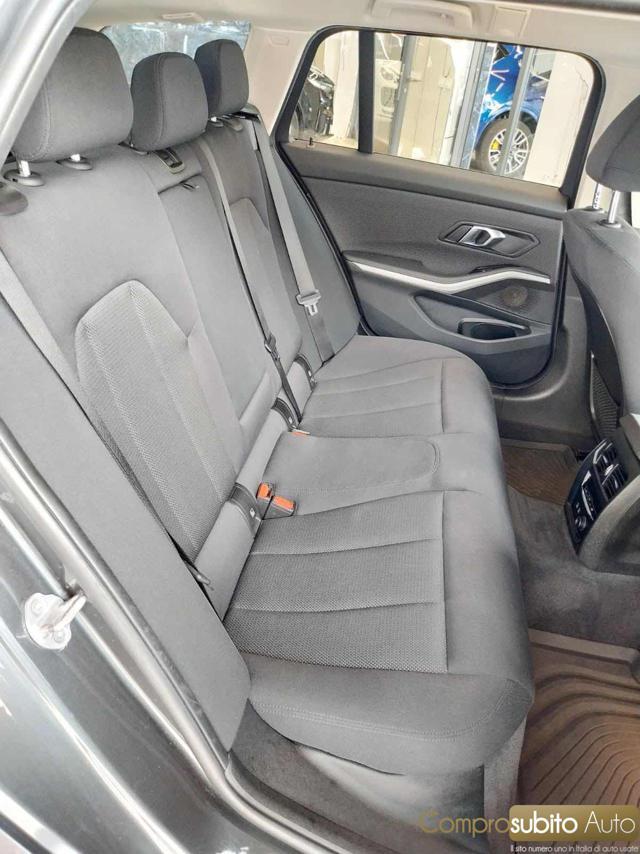 BMW 318 d Touring Luxury