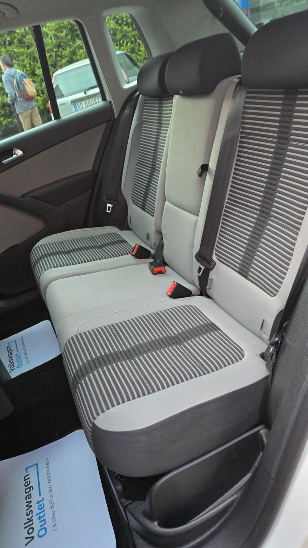 Volkswagen Tiguan 2.0 TDI DPF 4MOTION DSG Sport &