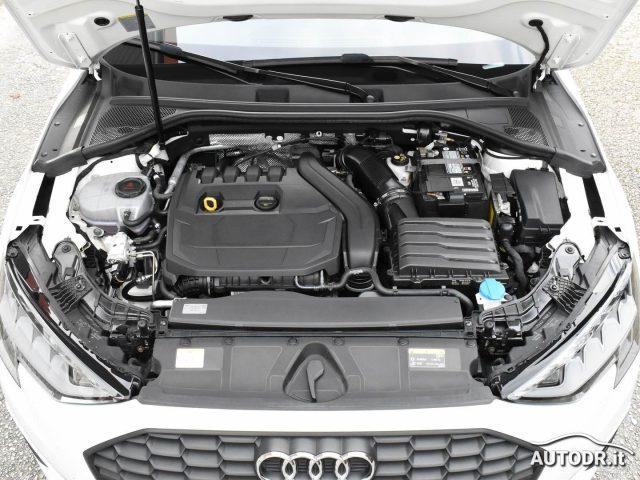 AUDI A3 SPB 30 G-Tron S-Tronic Advanced CERCHI 18, NAVI