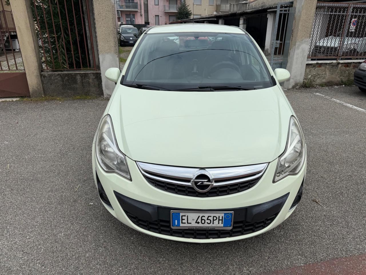 Opel Corsa 1.0 12V 5 porte Elective