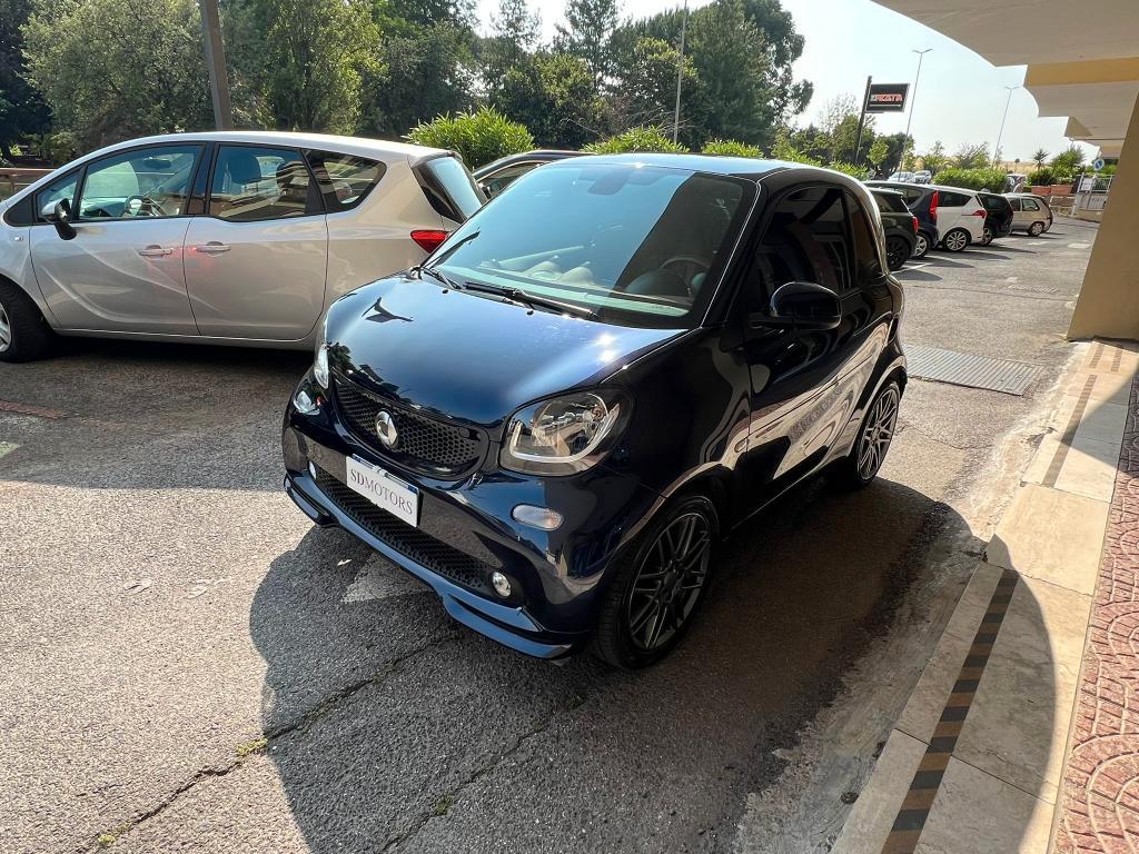 Smart fortwo coupe Fortwo 0.9 t 90cv Twinamic Paris Blu Brabus Style