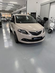 Lancia Ypsilon 1.0 FireFly 5 porte S&S Hybrid Ecochic Gold