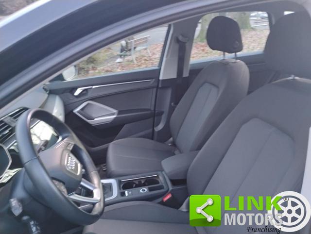 AUDI Q3 35 TDI S tronic Business