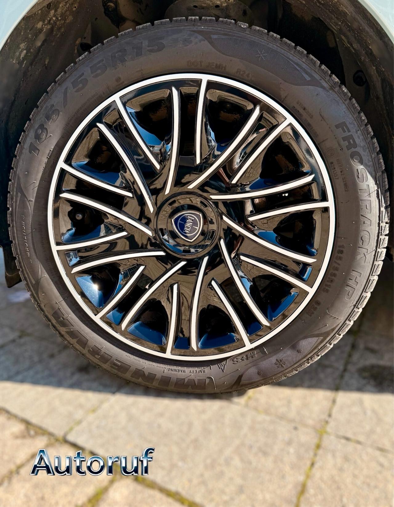 Lancia Ypsilon 1.0 FireFly 5 porte S&S Hybrid 2023