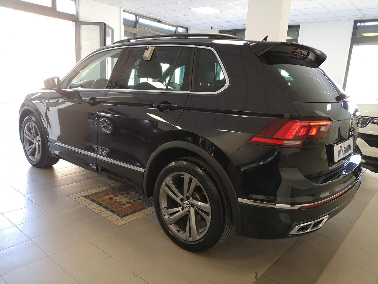 Volkswagen Tiguan 2.0 TDI 150 CV DSG R-Line 2021