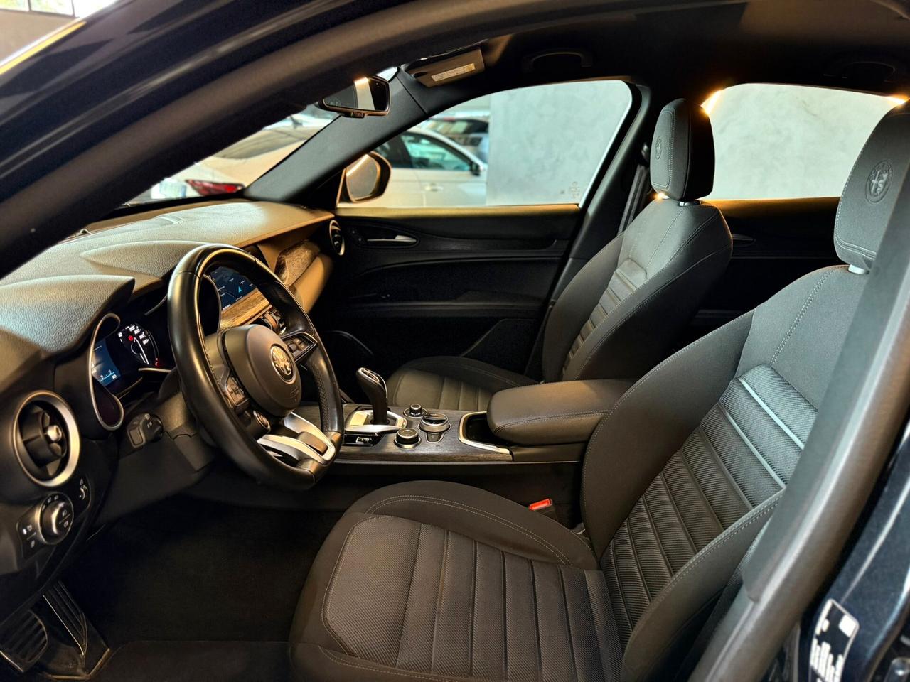 Alfa Romeo Stelvio 2.2 Turbodiesel 160 CV AT8 RWD Business
