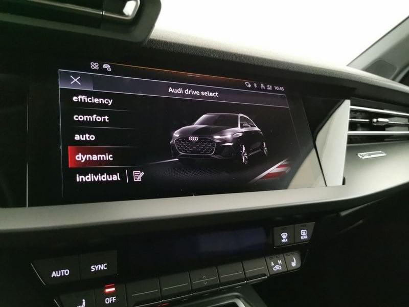 Audi A3 allstreet 2.0 tdi Identity Contrast 150cv s-tronic