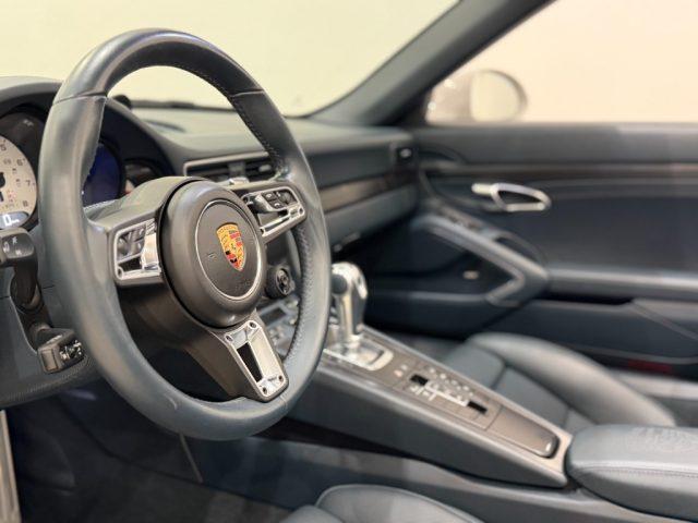 PORSCHE 911 3.0 Carrera 4 GTS Cabriolet