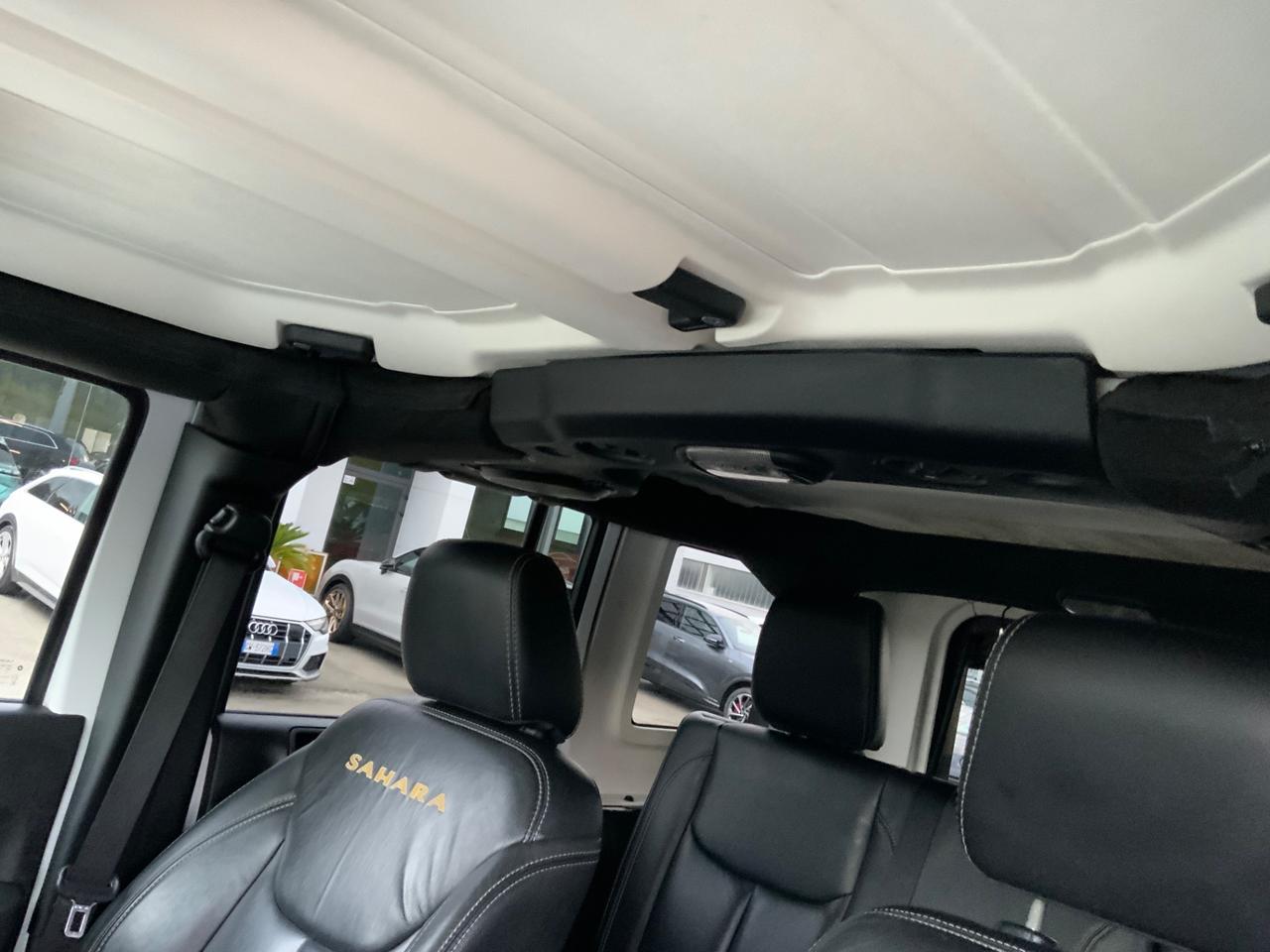 Jeep Wrangler Unlimited 2.8 CRD DPF Sahara Auto