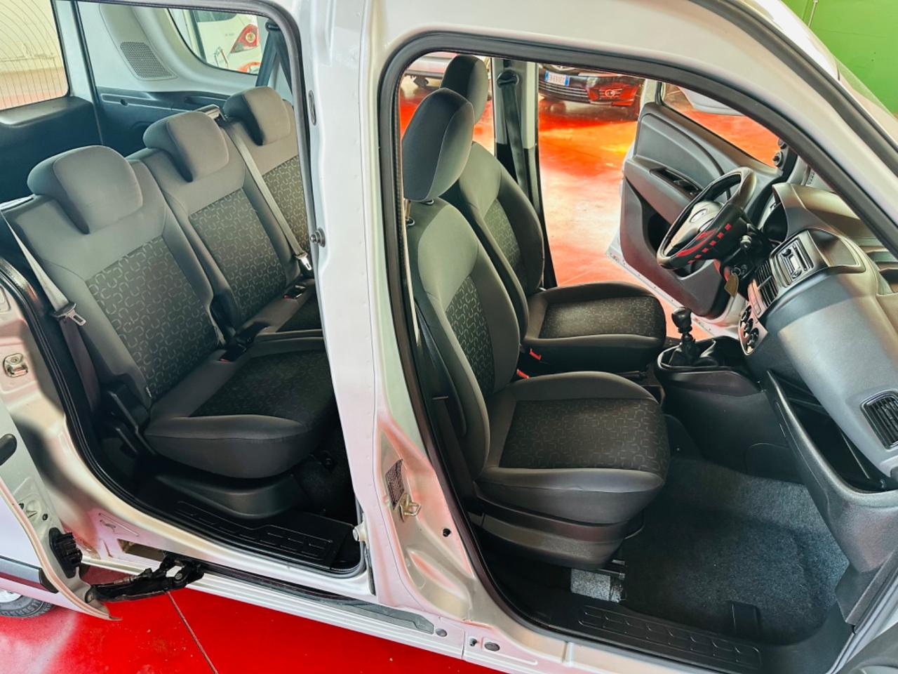 Fiat Doblò 1.6 MJT 16V Emotion 6Marce