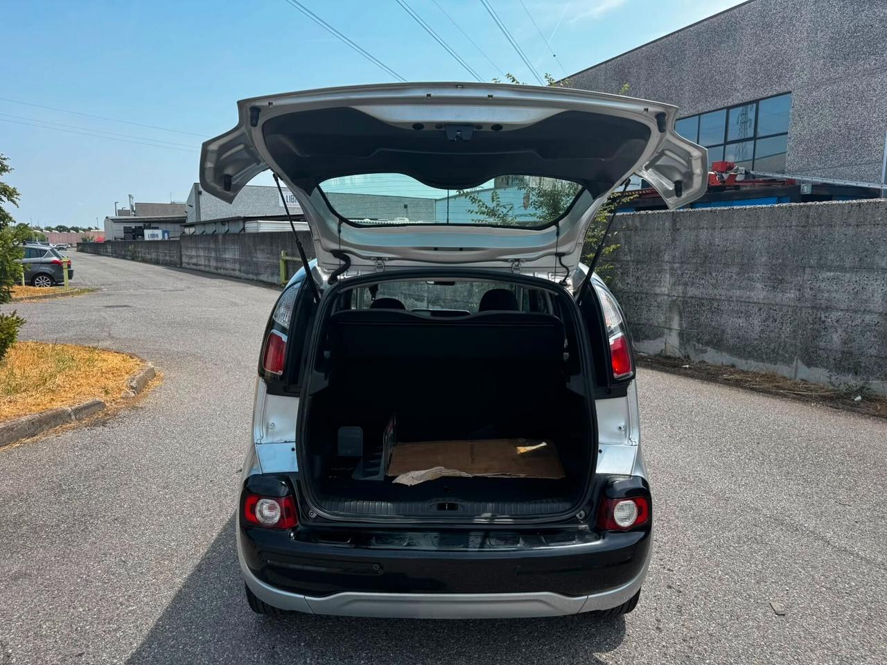 Citroën C3 Picasso 1.6 e-HDi 90 CV Automatico Exclusive