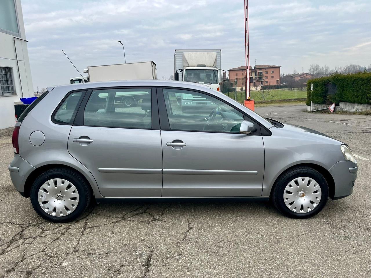 Vw Polo 1.4gpl 131.000km 2007 per neopatentati