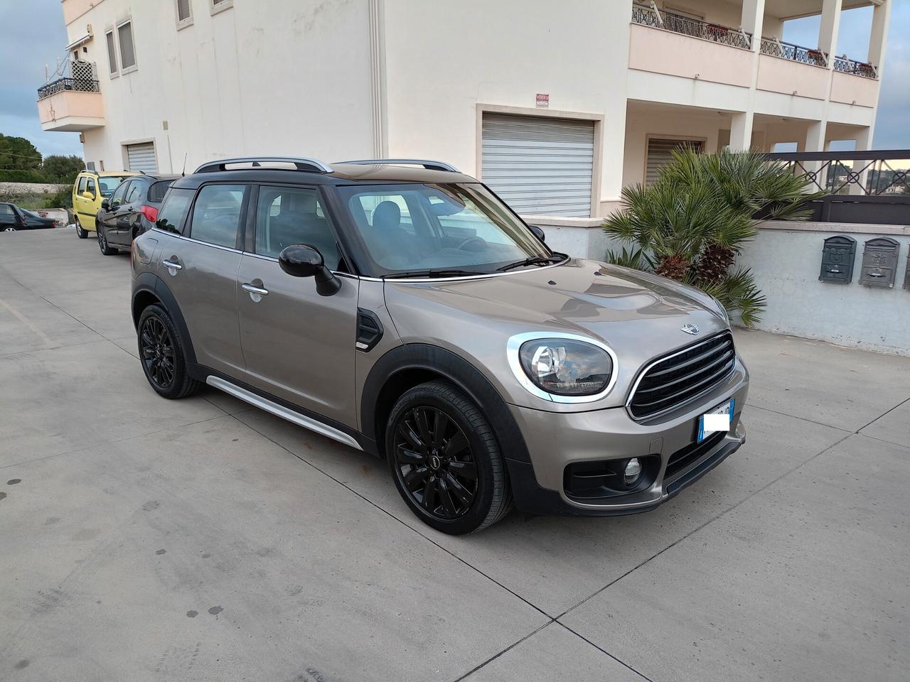 MINI COUNTRYMAN COOPER D 2000 DIESEL