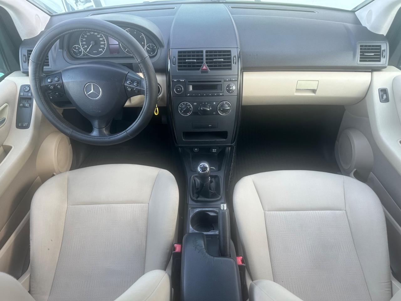 Mercedes-Benz A160 1.5 Benz/Gpl 95cv 2010