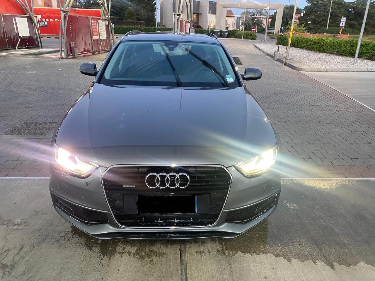 Audi A4 Avant 2.0 TDI 190 CV clean diesel quattro edition