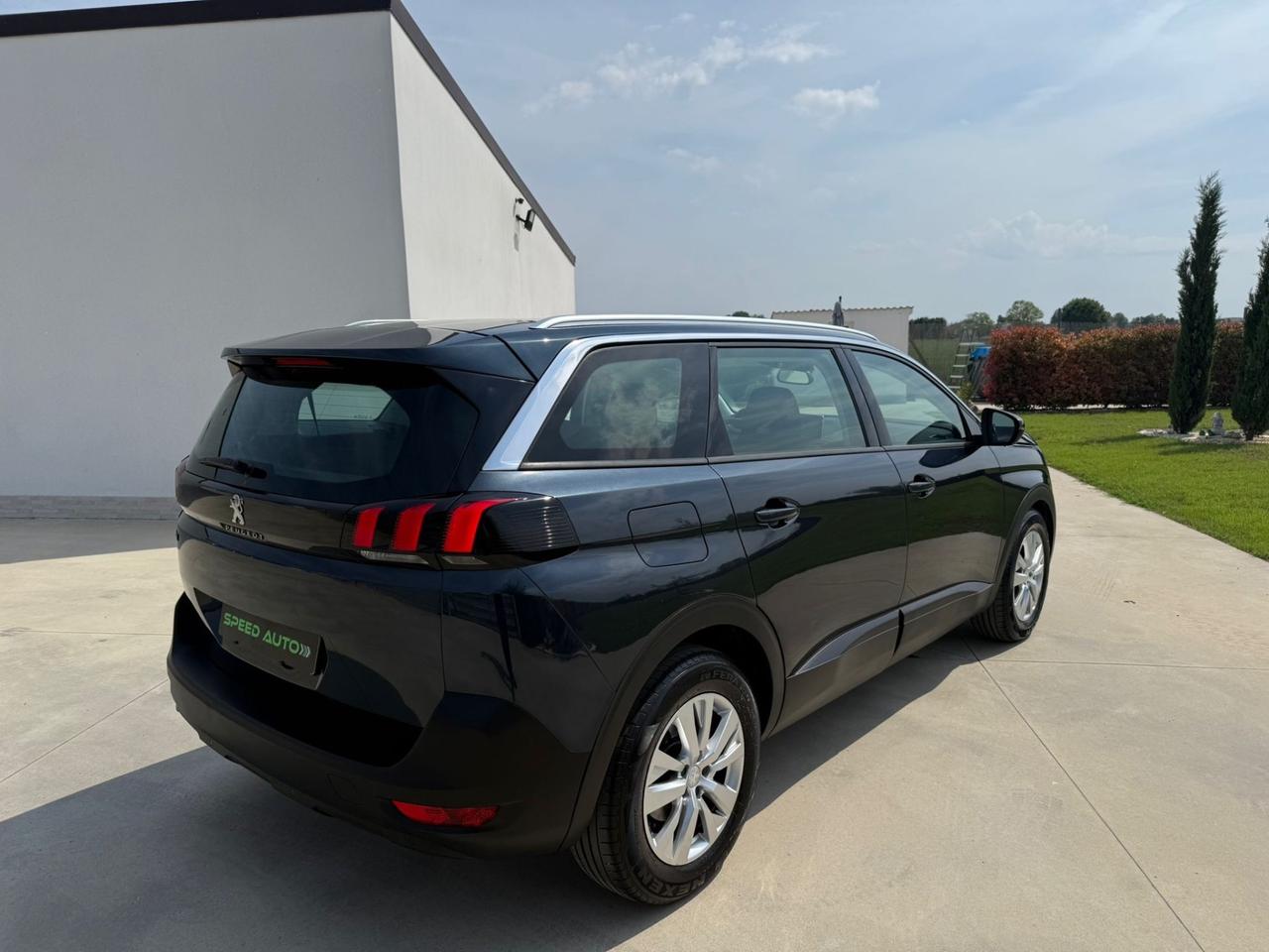 Peugeot 5008 7 POSTI