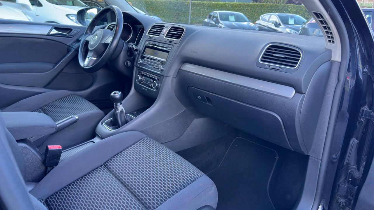 Volkswagen Golf 1.6 TDI DPF 5p. Highline