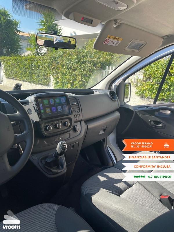 RENAULT Trafic 2.0 dCi 120CV DISABILI
