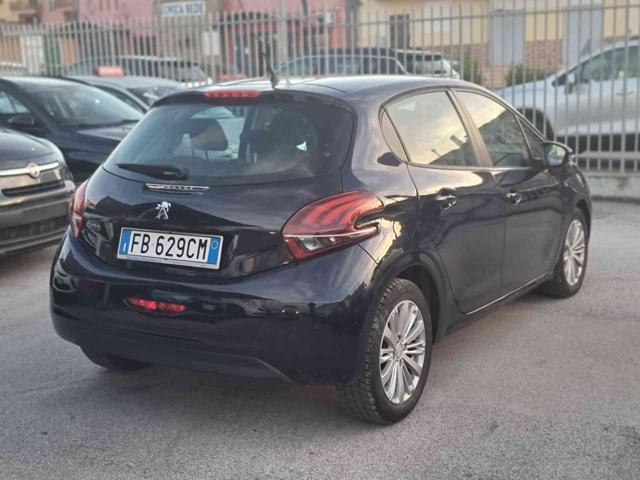 PEUGEOT 208 1.2 82cv Allure DA VETRINA