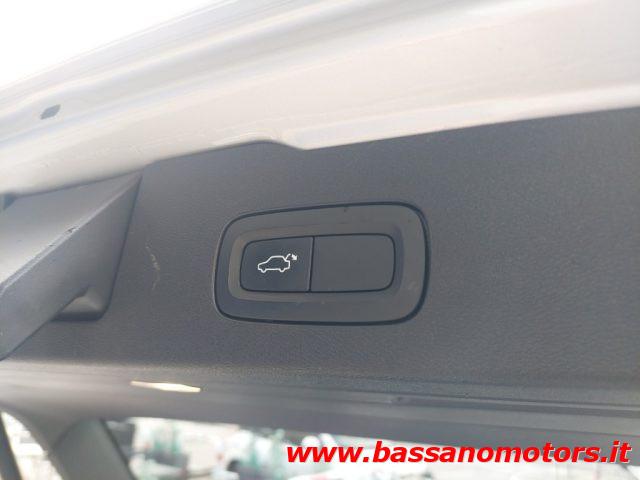 VOLVO V60 Cross Country D4 AWD Geartronic Business Plus