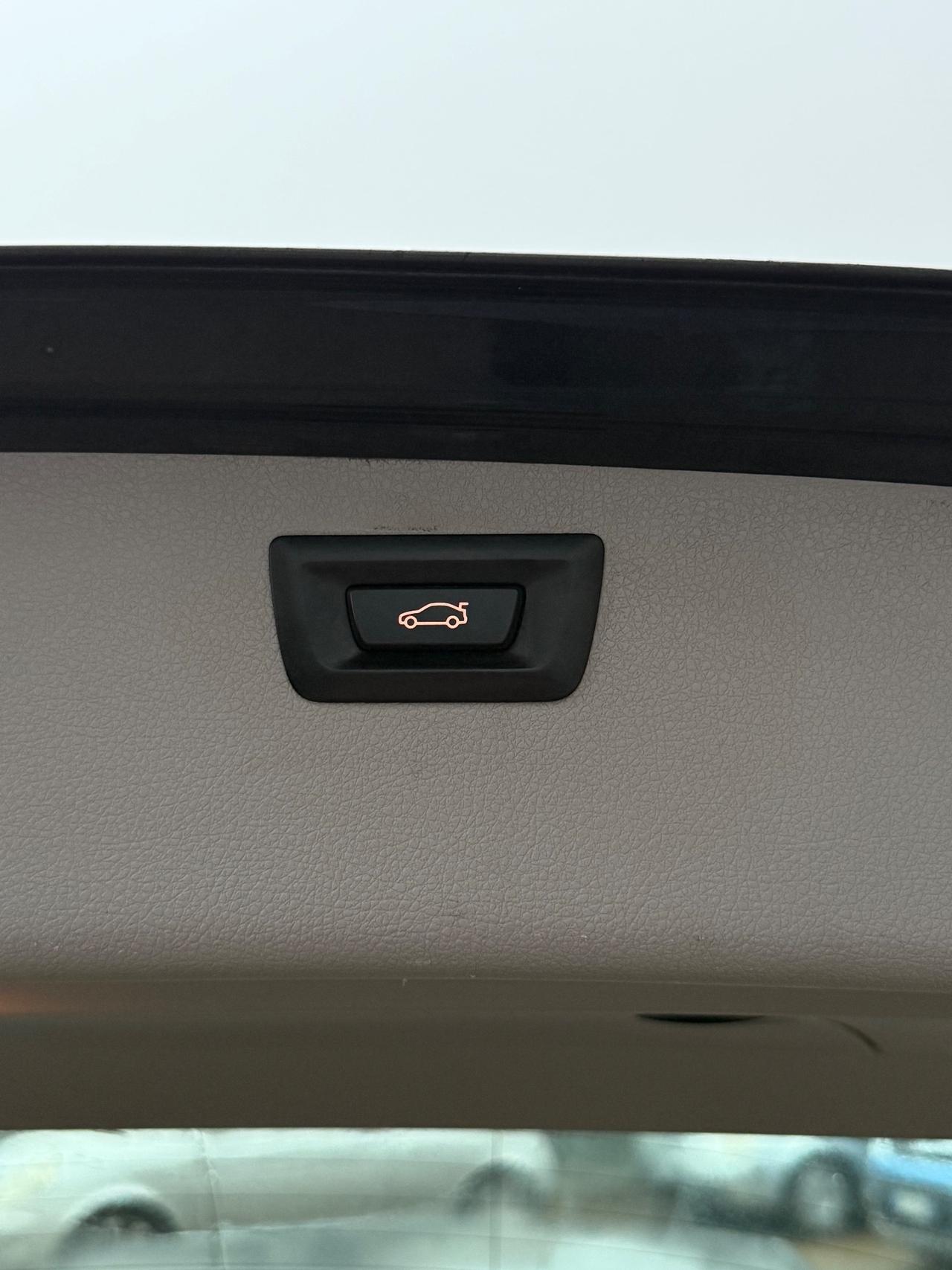 Bmw 320 320d xDrive Touring Msport