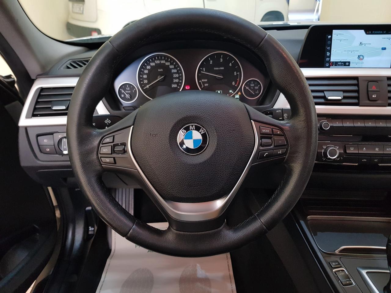 Bmw 318 318d Touring Business Advantage aut.