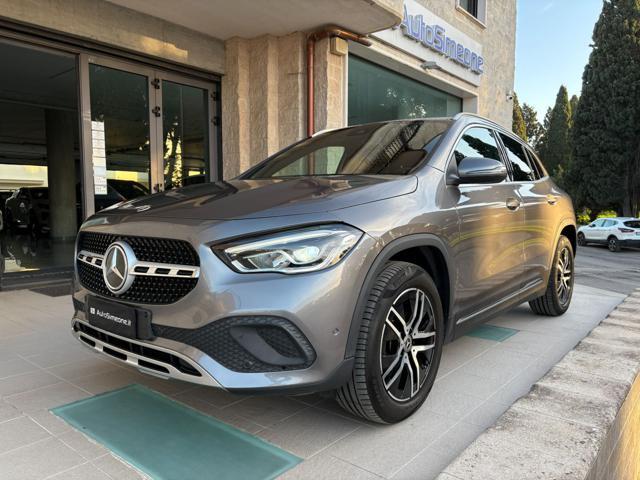 MERCEDES-BENZ GLA 200 d Automatic Sport Plus