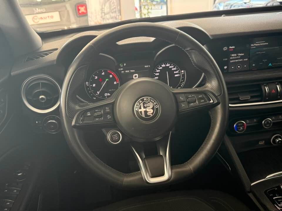 Alfa Romeo Stelvio 2.2 Turbodiesel 190 CV AT8 Q4 Business
