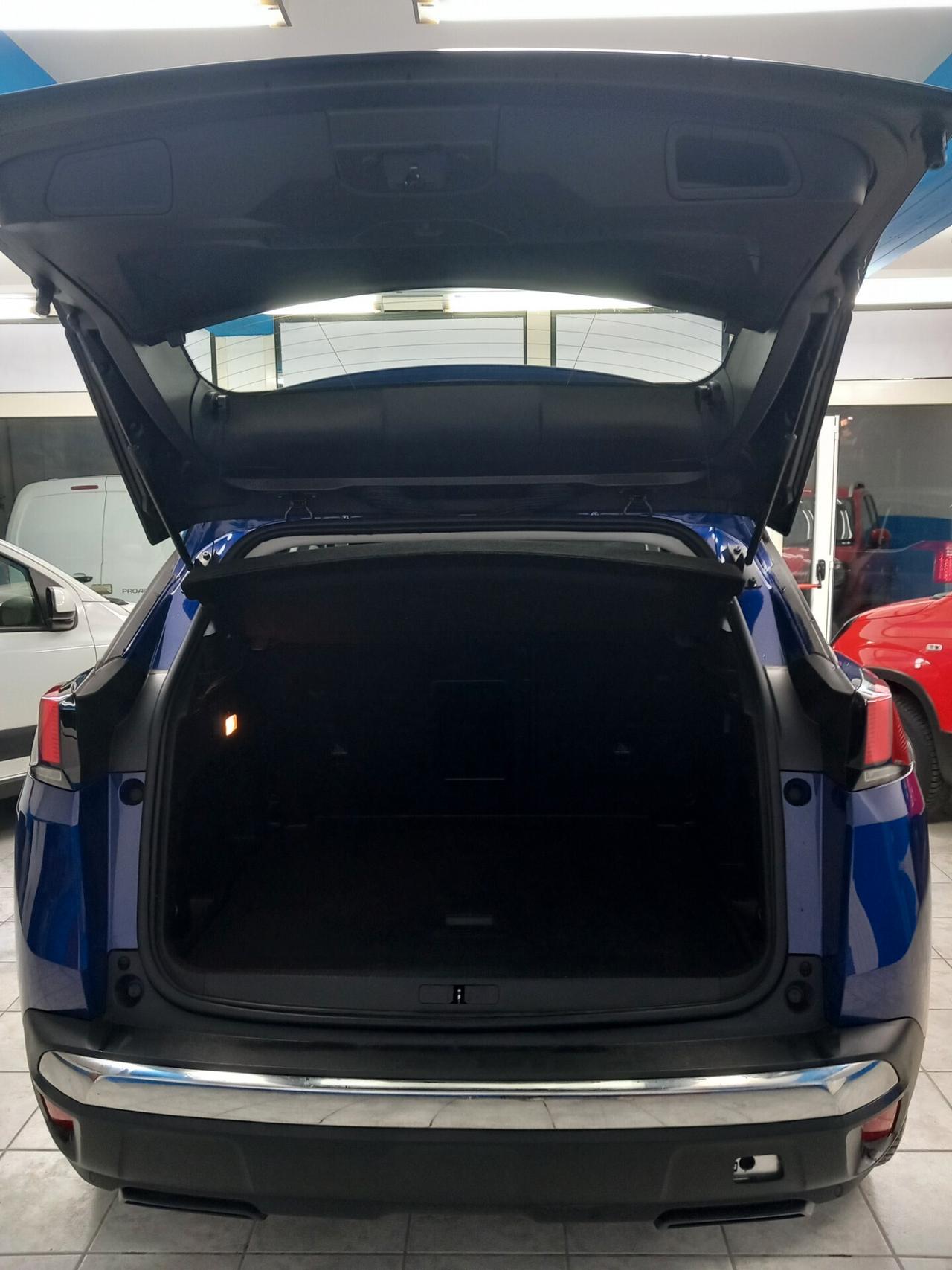 Peugeot 3008 anno 2020 automatica 1.5 diesel 154 mila km