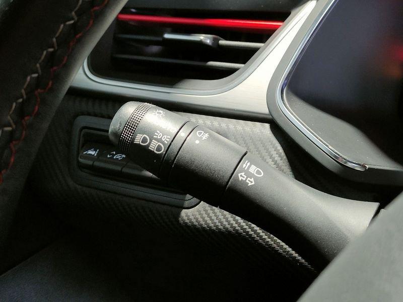 Renault Captur Plug-in Hybrid E-Tech 160cv RS Line