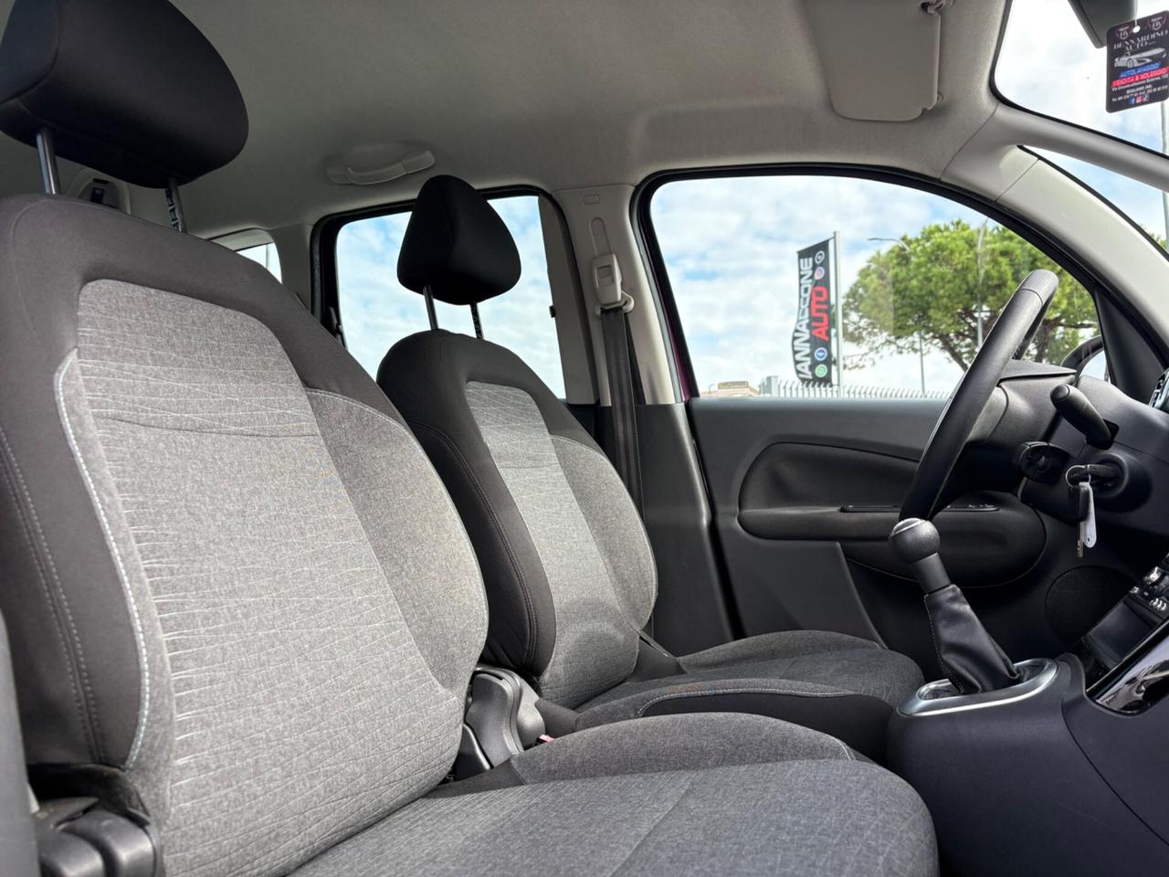 Citroen C3 Picasso 1.2 benz 2017 navi