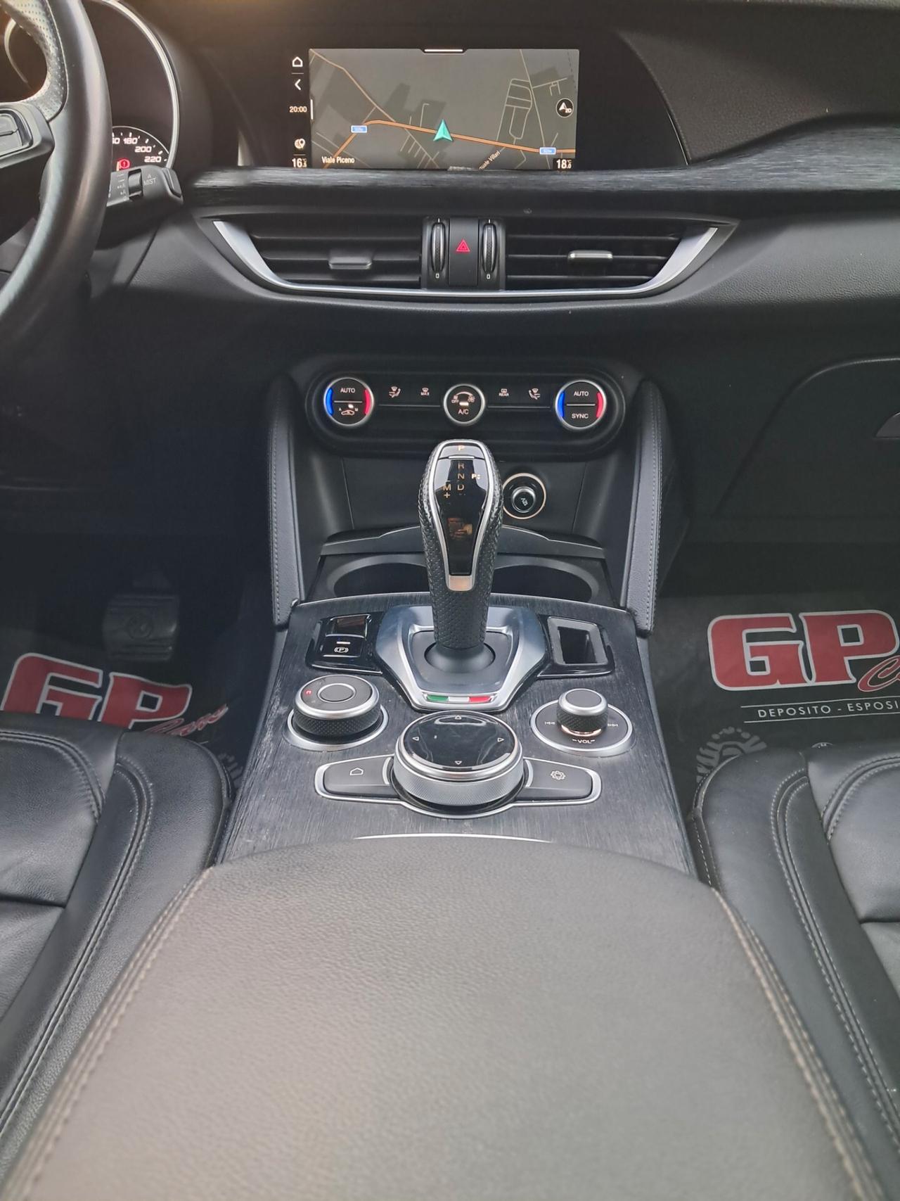 NEW Alfa R. Stelvio 190 CV AT8 Q4 SUPER *LED-PELLE-CERCHI''