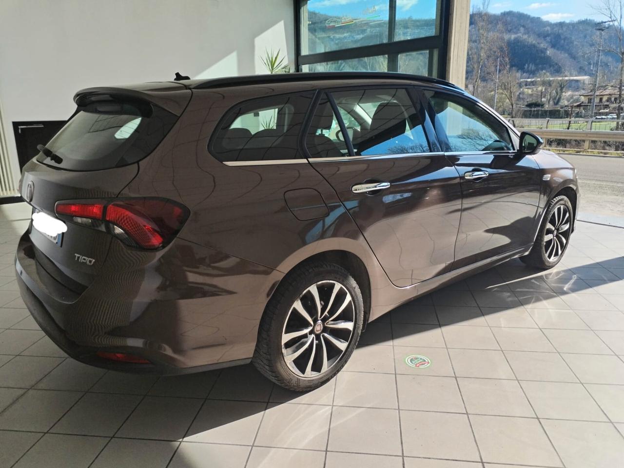 Fiat Tipo 1.6 Mjt S&S SW Lounge