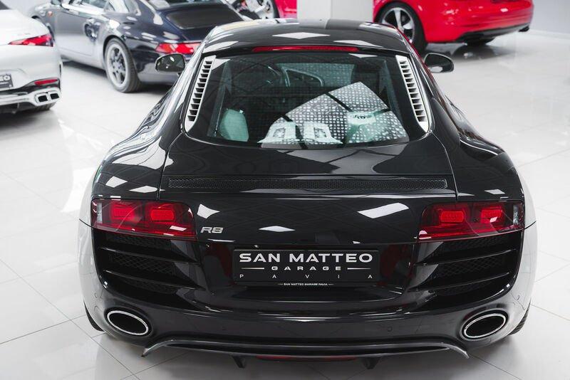 Audi R8 4.2 V8 IVA ESPOSTA