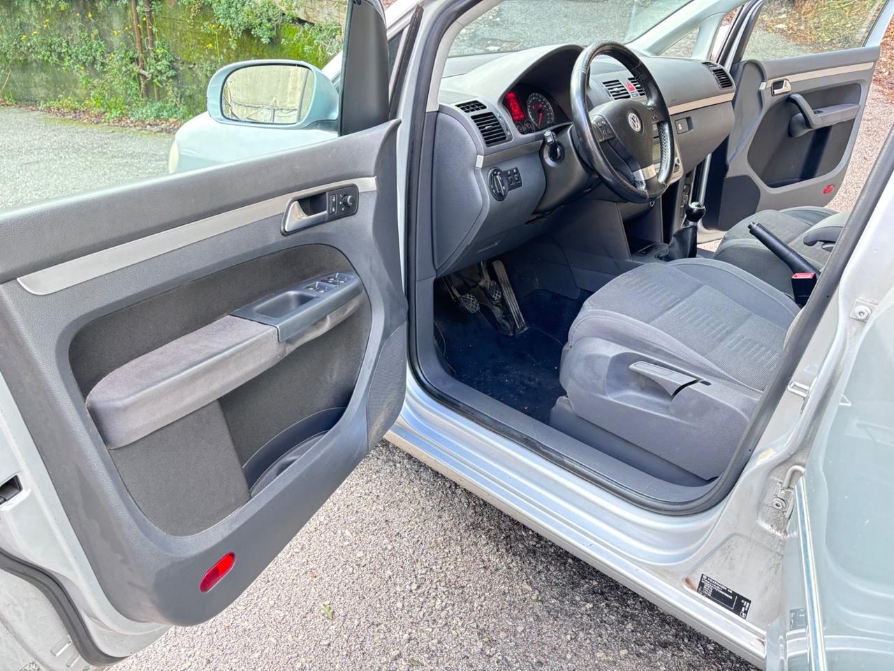 Volkswagen Touran 2.0 TDI 170CV DPF Highline