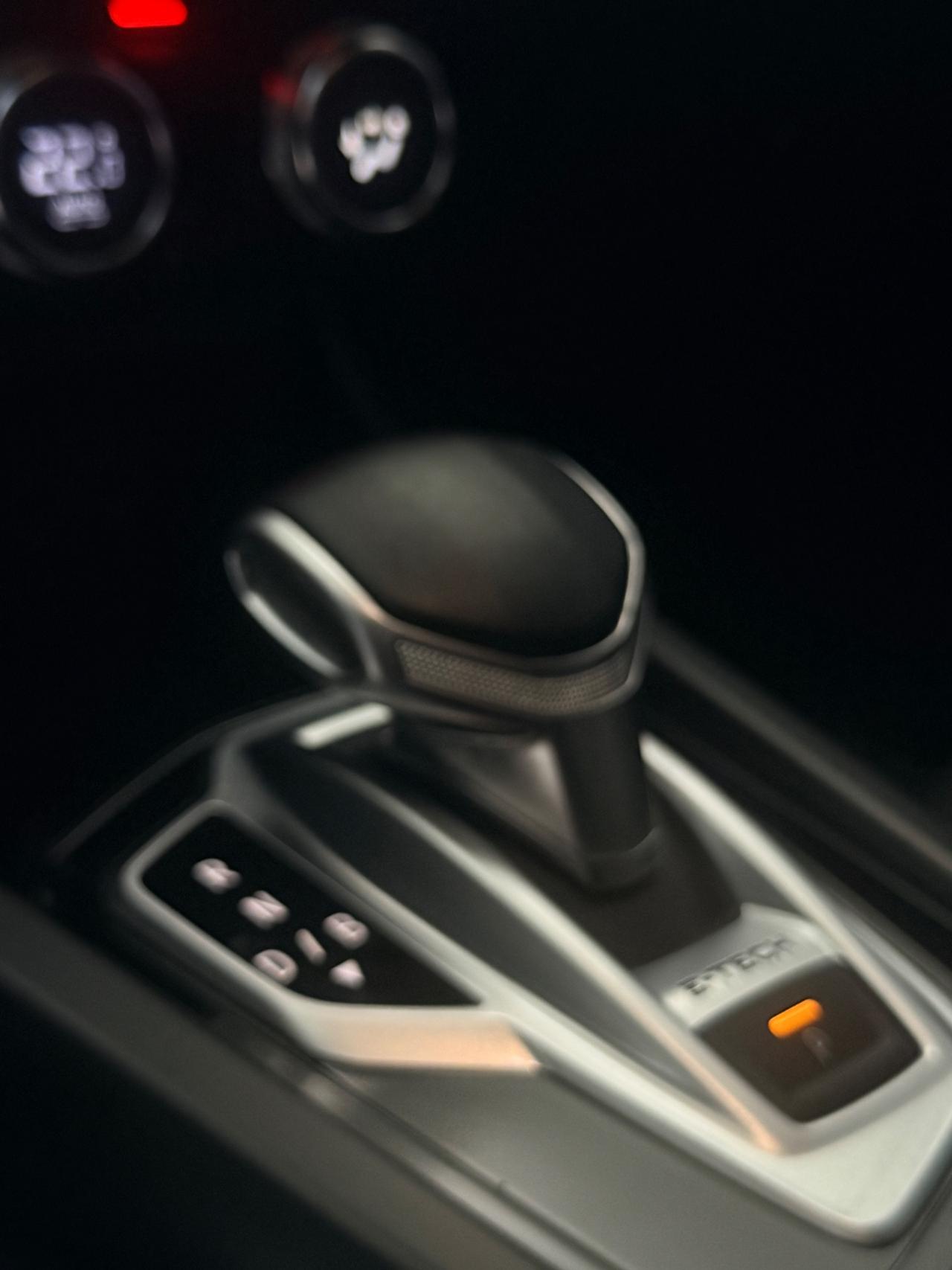 Renault Arkana Hybrid E-Tech 145 CV R.S. Line