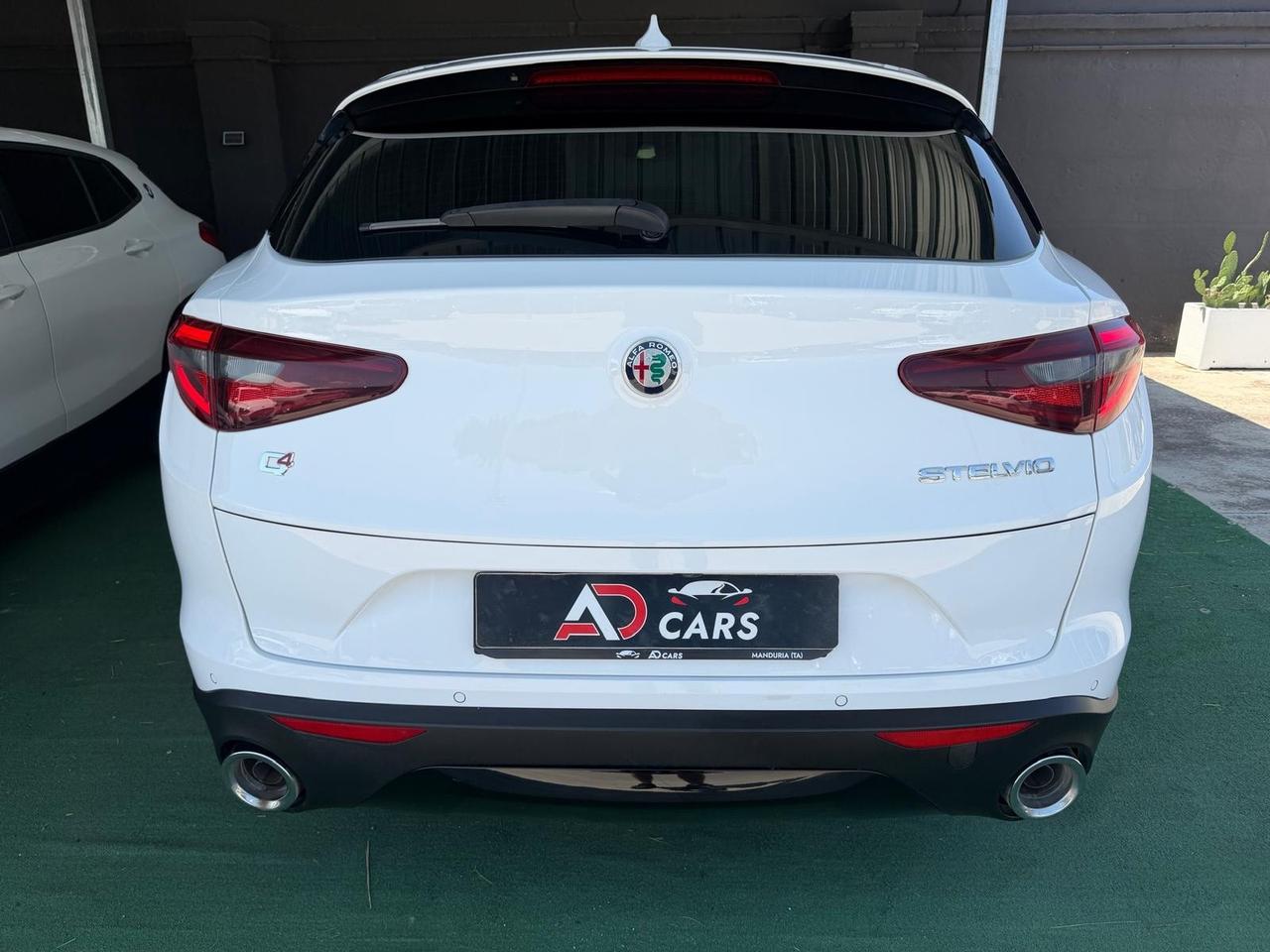 Alfa Romeo Stelvio 2.2 Turbodiesel 210 CV AT8 Q4 Executive